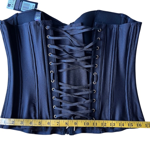 Boss Babe Essential Black Corset with detachable sleeves and garters “BNWT” - Picture 4 of 6